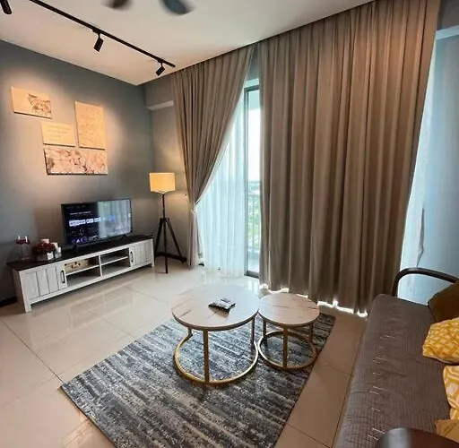 Casa Kayangan @ Meru 3 Room 8Pax